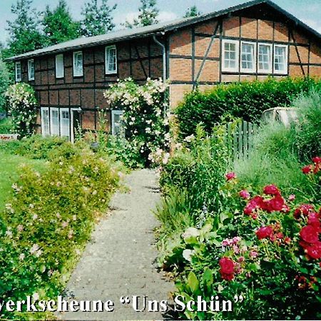 "Uns Schuen" Nr 2 Apartment Fehmarn Exterior photo